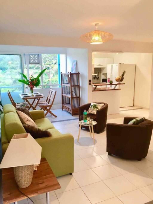 Appartamento Le Hamo - Tropical : T2 piscine proche plage Sainte-Anne Esterno foto